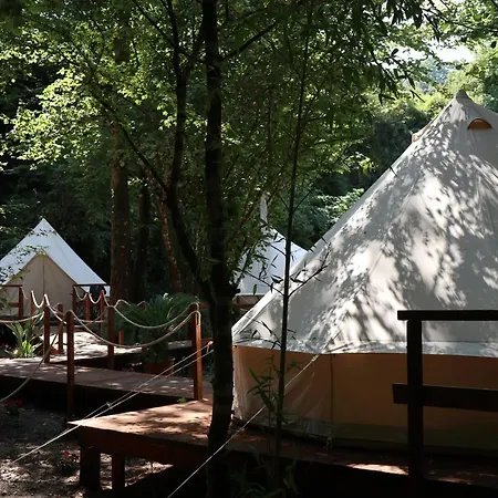 Lyxtält River Tribe Glamping *