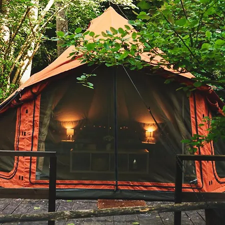 Lyxtält River Tribe Glamping