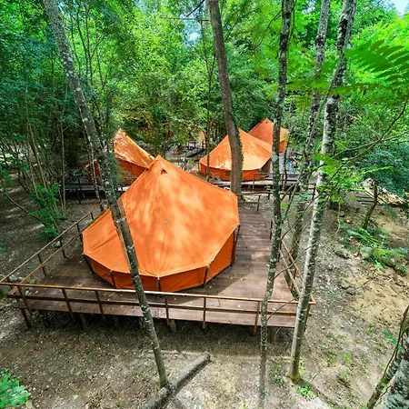 Lyxtält River Tribe Glamping *