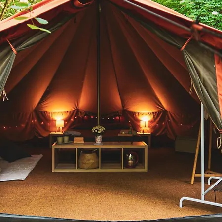 River Tribe Glamping Lyxtält