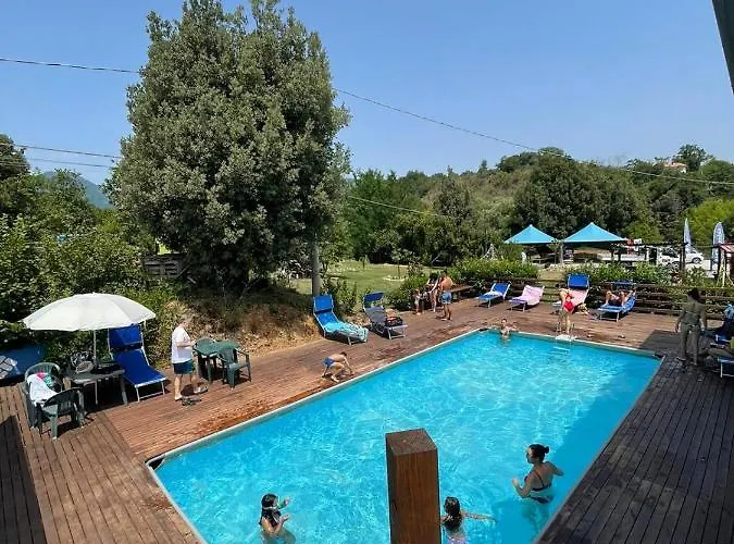 Glamping River Tribe Glamping